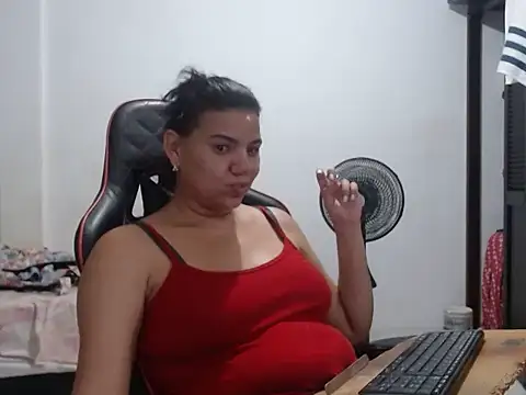Adriana_0312 webcam