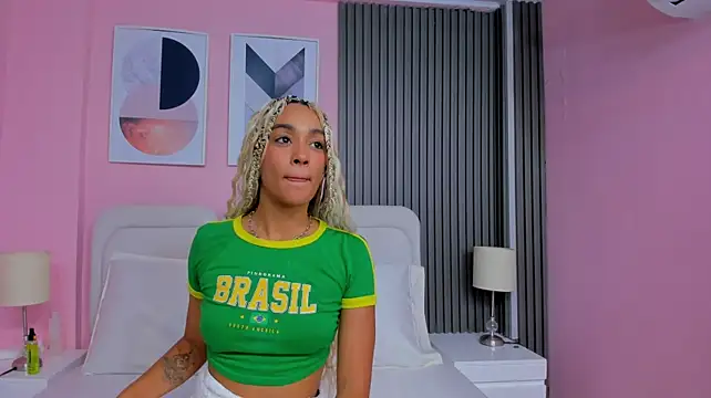 Clawdeen__wolf 🌈 live online stream