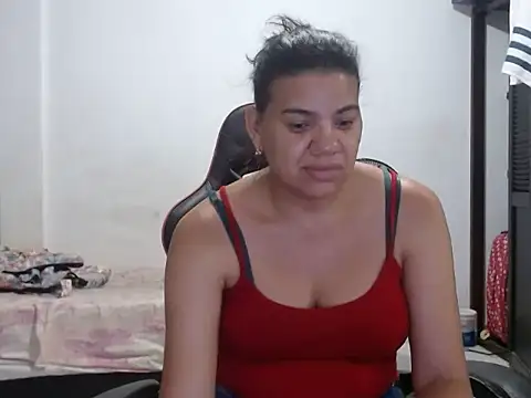 Adriana_0312 webcam
