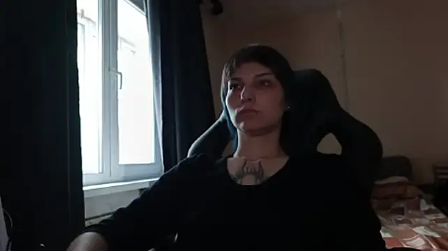 MuggyEpigram webcam
