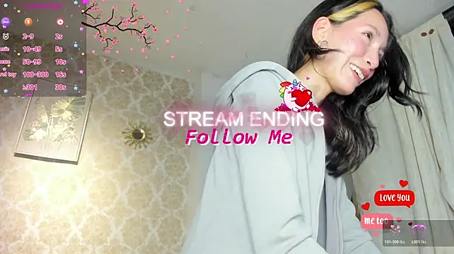 LilyThea webcam