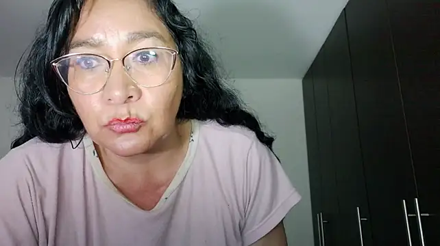 Grace_mature_milf webcam