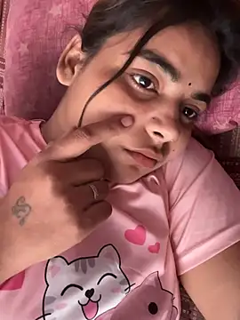 Aayra_Joshi webcam