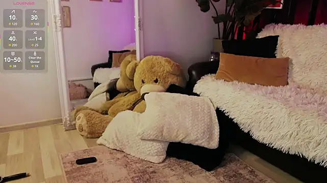 Quinn_Ivy webcam