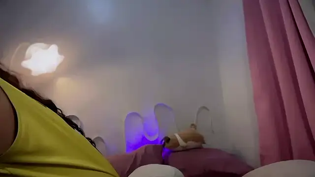 Roxxy_Bloom