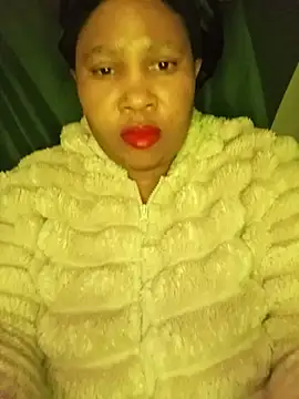 CreamyhotBoobsX