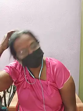 Tamil_Sumathii webcam