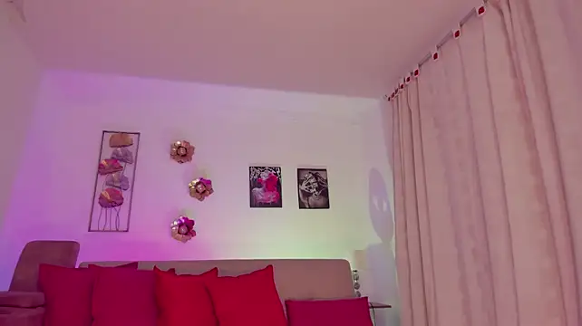 CelesteRuseell webcam