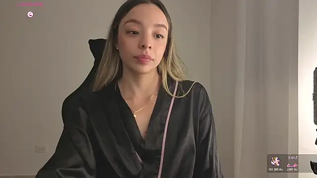 Aliceross11 live cam preview
