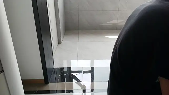 nole_china7 (Ask my age) - talk / fun / cum