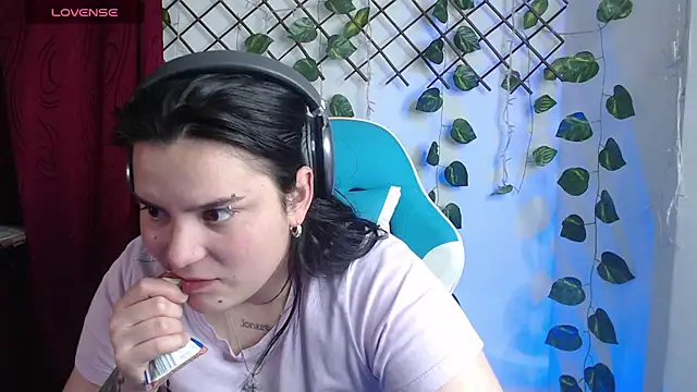 Nika_1_ webcam