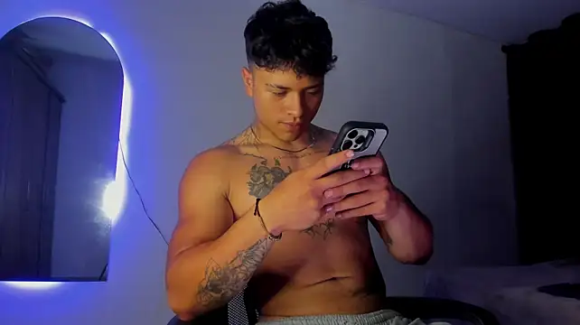 Dominic_Biker__ webcam
