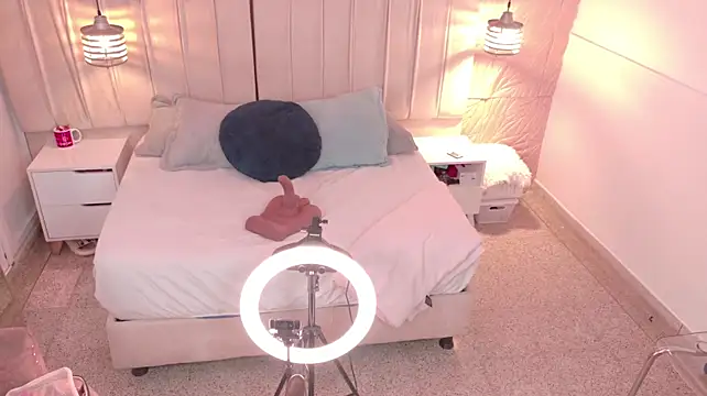 lilithst_ 💌 live cam