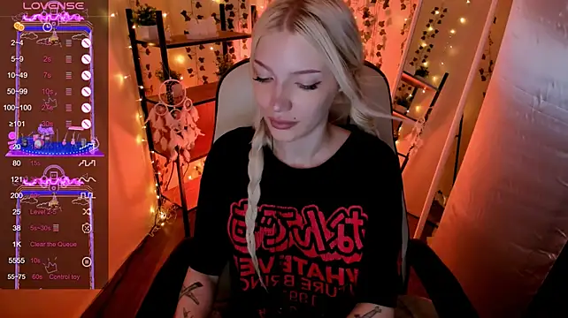 AnyaTaylor_