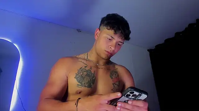 Dominic_Biker__ webcam