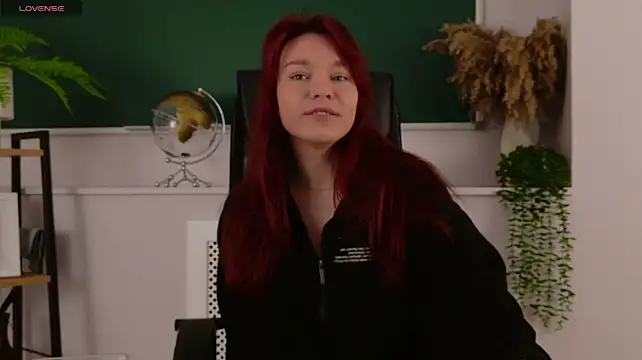 NoraHaynes live cam preview