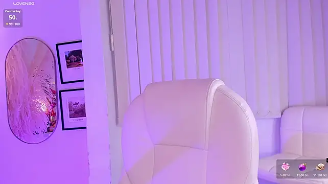 NikaVelvet1