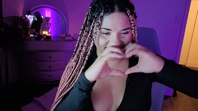 MelanieSaundersx