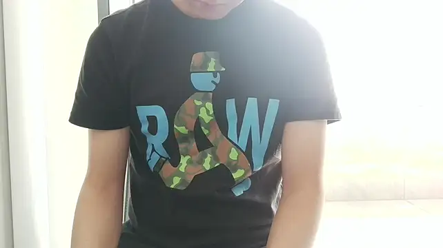 nole_china7 (Ask my age) - talk / fun / cum