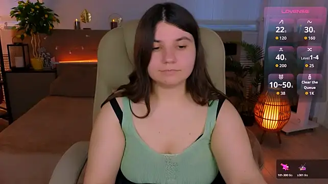 Viola__Shy webcam