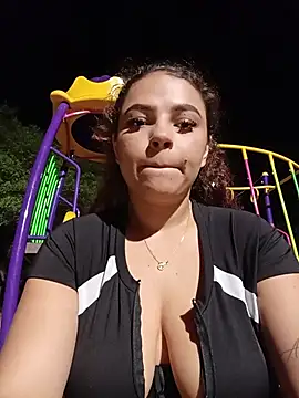 Mommy-Hot webcam