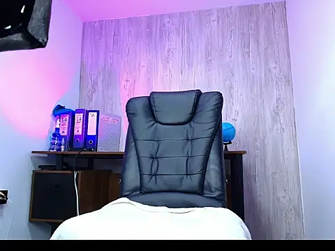 SkarlettAry webcam