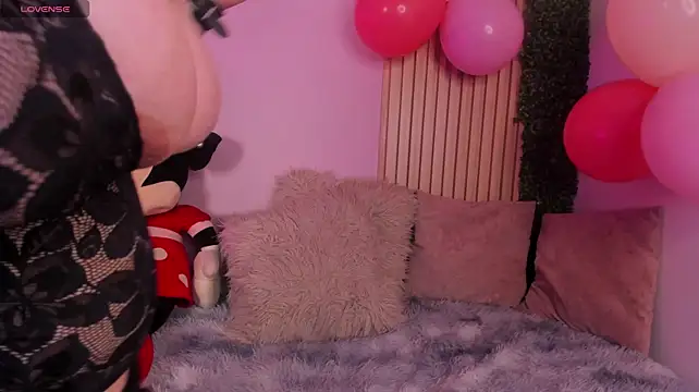 Winnie_cutee webcam