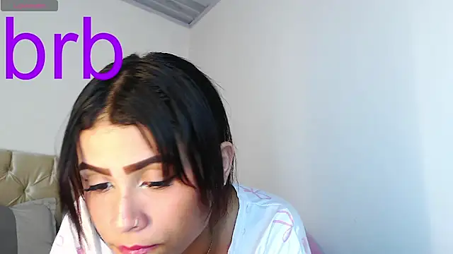 hot_skinny_xcam webcam
