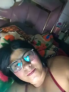Hot_samantha_outdoors webcam