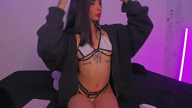 ChloeAddamss