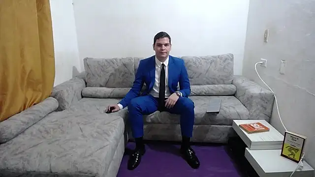 Victor_Maitland live cam on StripChat