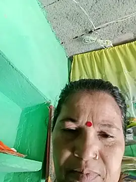 Manavi_x webcam