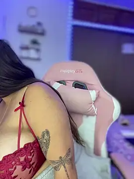 michellesexxxy3 webcam