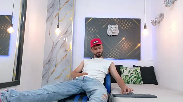 KingOfTemptation webcam