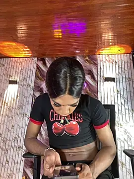 violeta_E_ live cam on StripChat