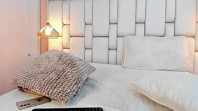 AshlyBella webcam