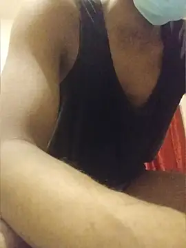 Boysuroj69 webcam