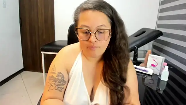 SaraThonson_ webcam
