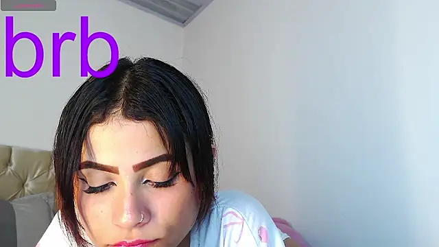 hot_skinny_xcam webcam