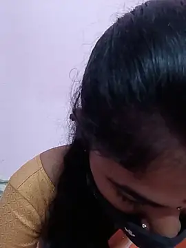 Tamil_Keerthanaa