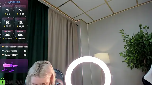 Nicole_amour_ live cam preview