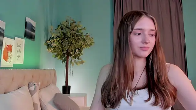 Emilia_R1y webcam