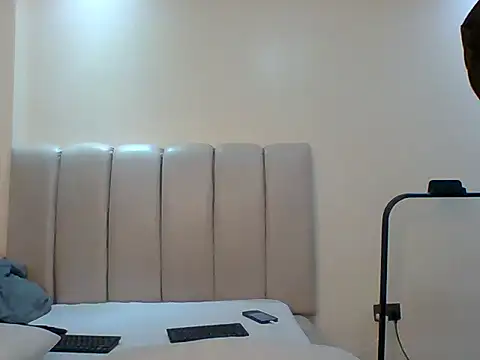Petite_Baybee webcam