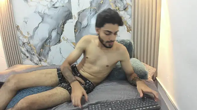 dashmonroe webcam