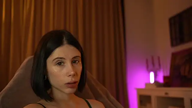 Your_Nicolett webcam