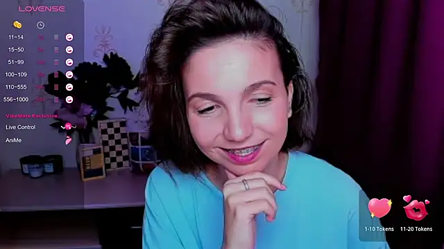 KindHazelHere_ webcam
