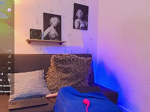 ragnar_valkor webcam