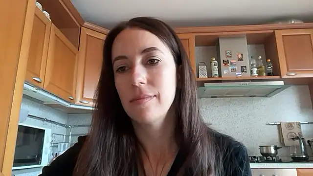 Flamingo_Queen live cam on StripChat