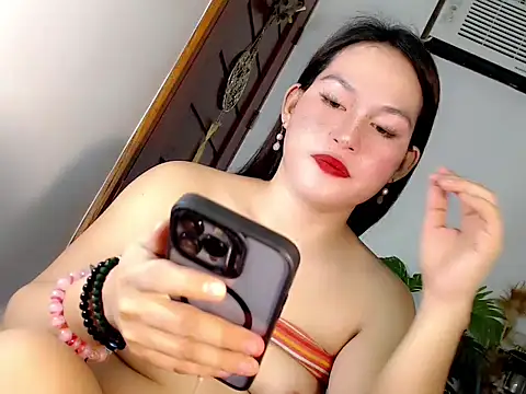 Miss_twinny21 webcam