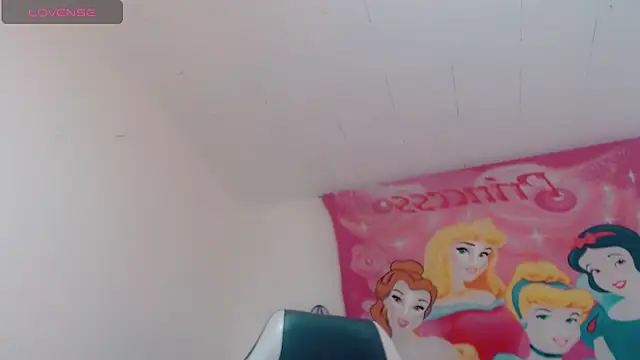 Oriana_braom webcam